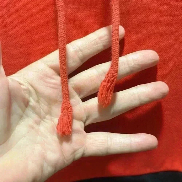 Puma hoodie size MT - Picture 6 of 6